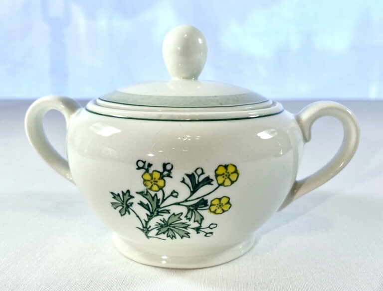 Read more about the article ARABIA of Finland SUVI Pattern SUGAR BOWL and LID ~ Vintage Mid-Century RARE!