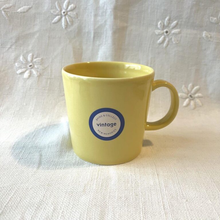 Read more about the article Iittala Arabia Teema Discontinued Color Chick Yellow Mug