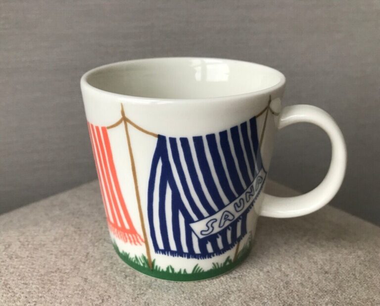 Read more about the article Vintage Arabia SAUNA Mug Finland Iittala Gunvor Olin-Gronquist