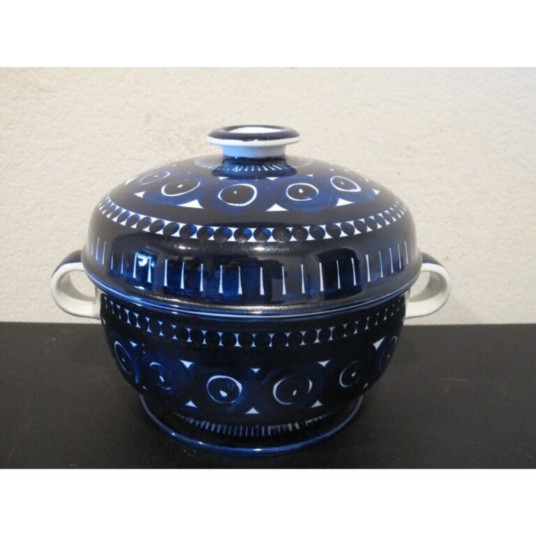 Read more about the article Arabia of Finland Valencia Ulla Procope Tureen and Lid