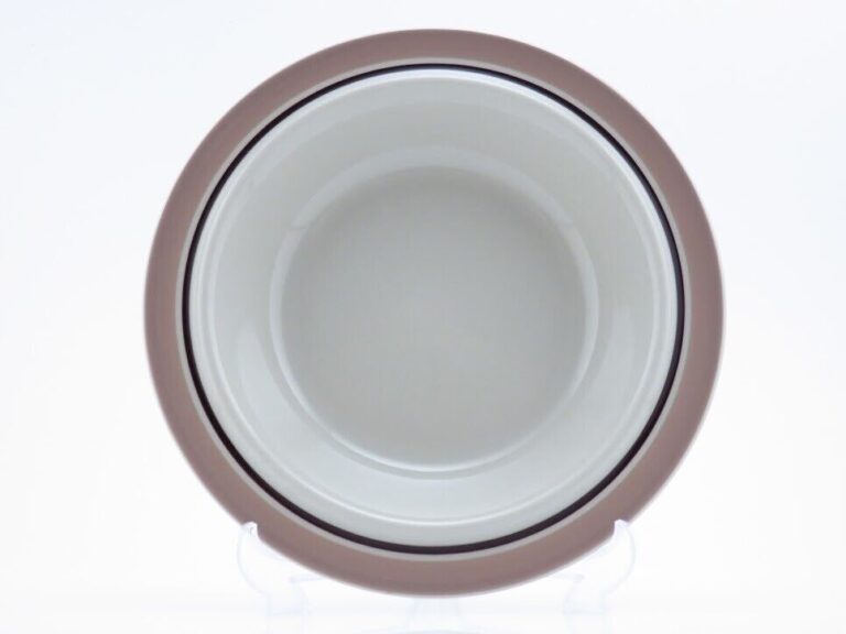 Read more about the article Arabia Koralli Raija Uosikkinen Soup Bowl Plate