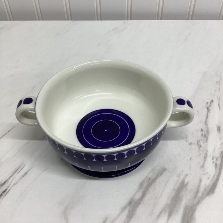 Read more about the article Arabia Bowl Soup Bowl Finland Collectible Gift Cobalt Blue Vintage *L