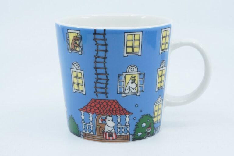 Read more about the article Arabia Finland Moomin mug Moominhouse (2015-)_