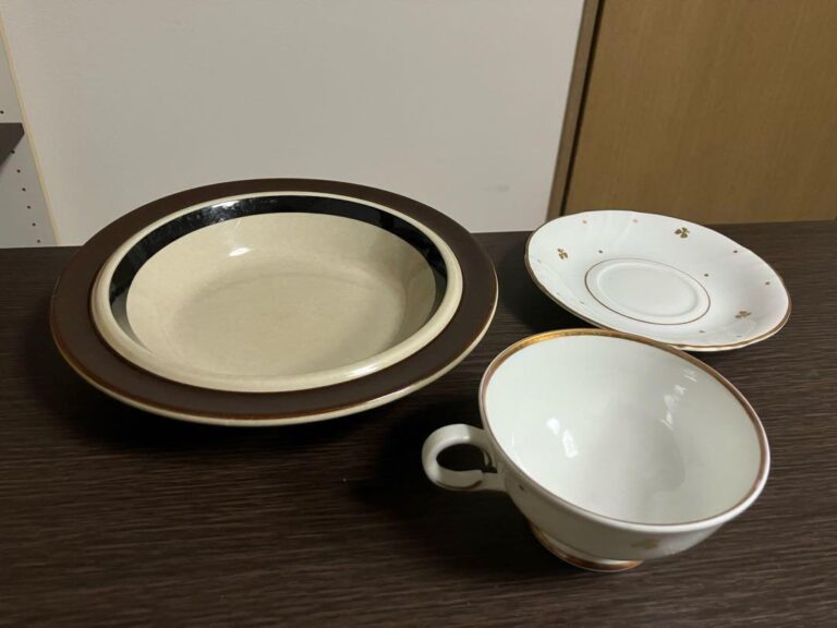 Read more about the article [New] ARABIA 3-piece tableware set (sourced locally) From Japan