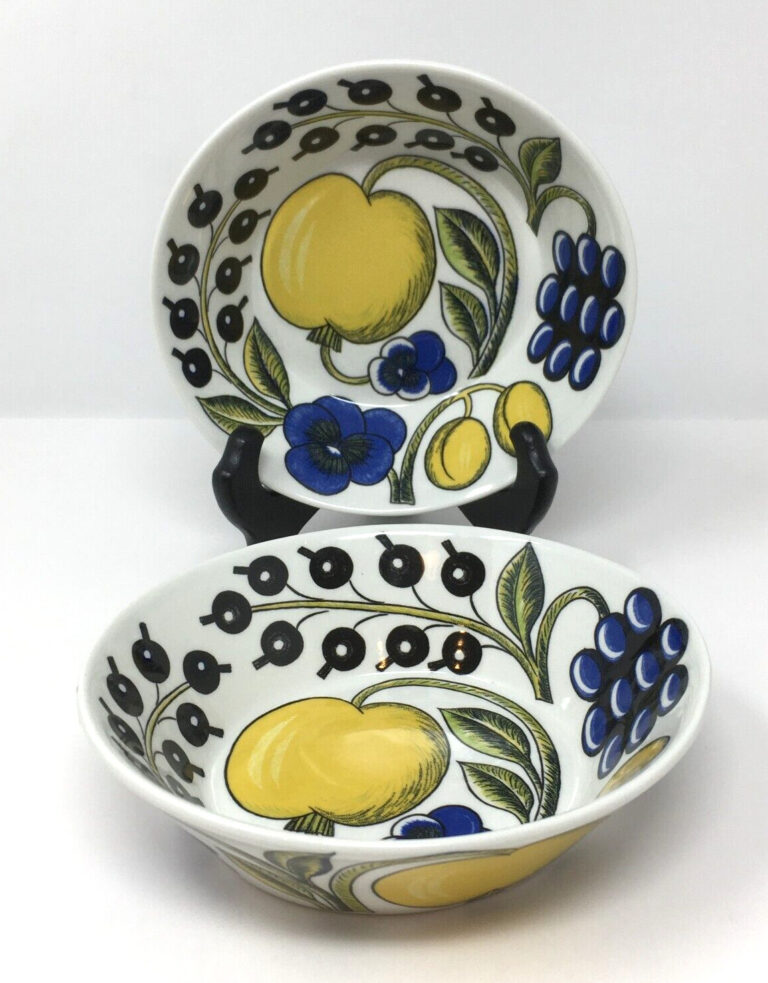 Read more about the article Arabia Paratiisi Oval Cereal Bowls Finland 6″ Set of 2 Excellent