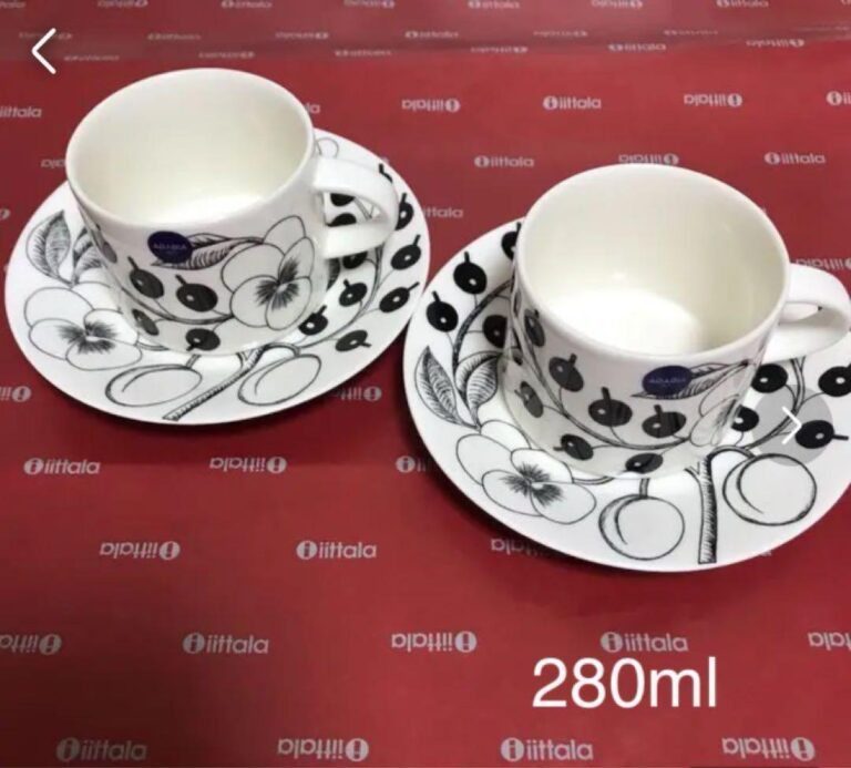 Read more about the article [New  unused] Arabia Paratiisi teacup and saucer 280ml black 2 sets From JP