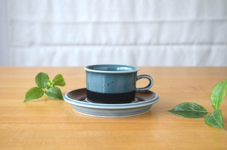 Read more about the article m26s ARABIA Meri Cup Saucer 4