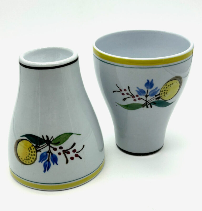 Read more about the article VTG Arabia Finland Porcelain Egg Cup Tumblers ~ Set of 2 ~ Windflower ~4″