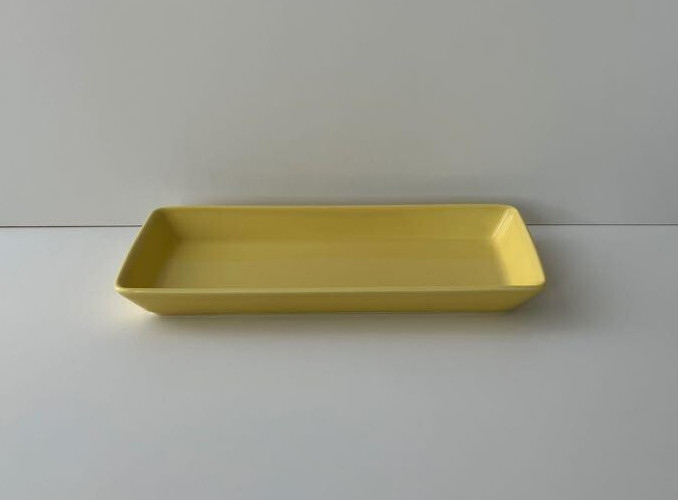 Read more about the article Iittala Teema Yellow Long Plate Platter Tray 31×15cm Arabia