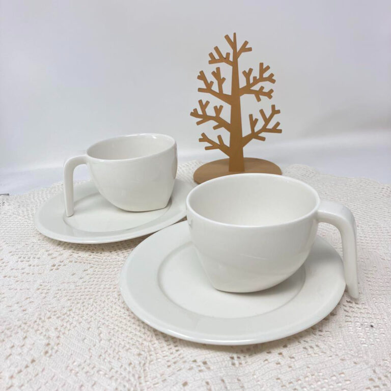 Read more about the article ARABIA Iittala Ego Coffee Cup and Saucer Stefan Lindfors Set of 2 Used
