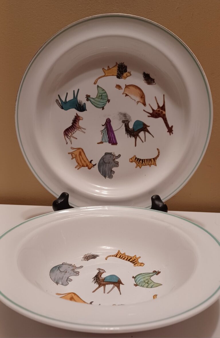 Read more about the article Arabia of Finland Childs Dish Set Animal Parade Plate Bowl 2 Pc Set