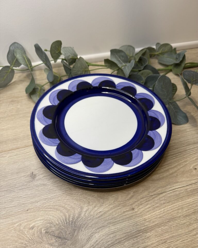 Read more about the article 4 Arabia of Finland Blue Paju Signed  7 1/2” Diameter Plates  MCM