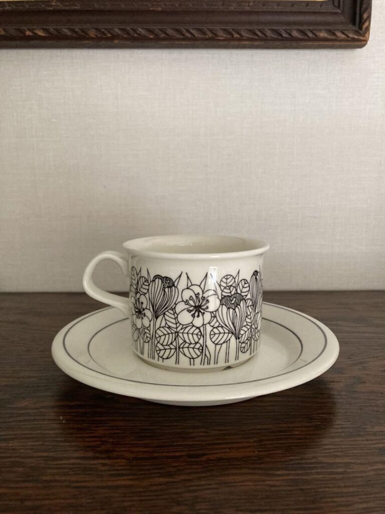 Read more about the article Vintage Arabian Krokus Crocus C S 10