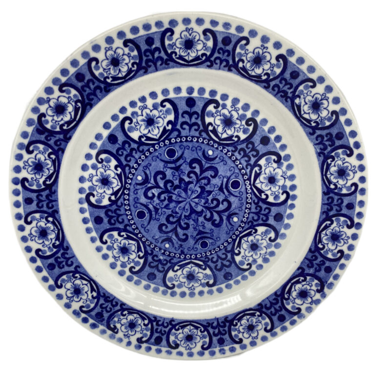 Read more about the article Arabia of Finland Ali Salad Plate