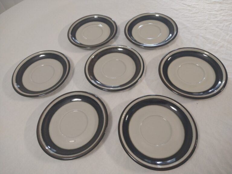 Read more about the article Karelia Arabia of Finland Bowls Cereal Fruit Sauce 6.5″ Set 7 Brown Stripe MCM