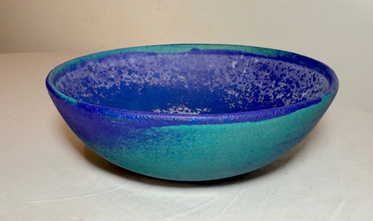 Read more about the article Vintage 1970’s Francesca Mascitti-Lindh Arabia blue green pottery bowl sculpture