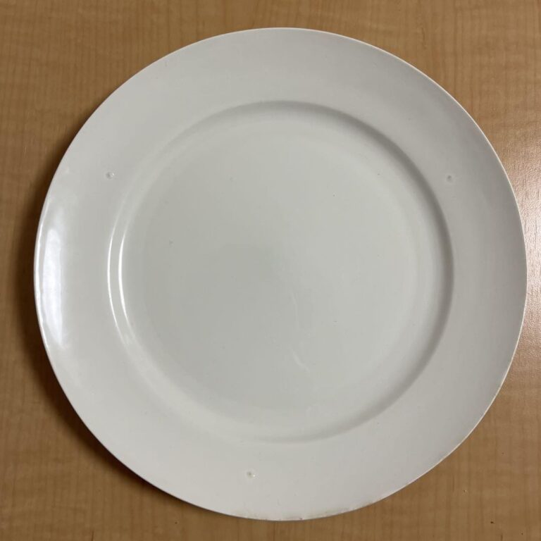 Read more about the article Old Arabia Vintage Plate 22.6cm No Chips or Cracks Excellent Condition