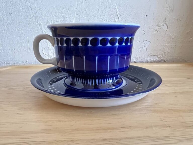 Read more about the article ARABIA Valencia Tea Cup and Saucer 1 guest Uraprocoppe  Nordic  Finland  342-2