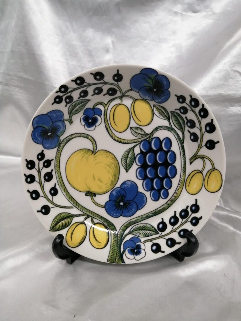 Read more about the article ARABIA Plate PARATIISI