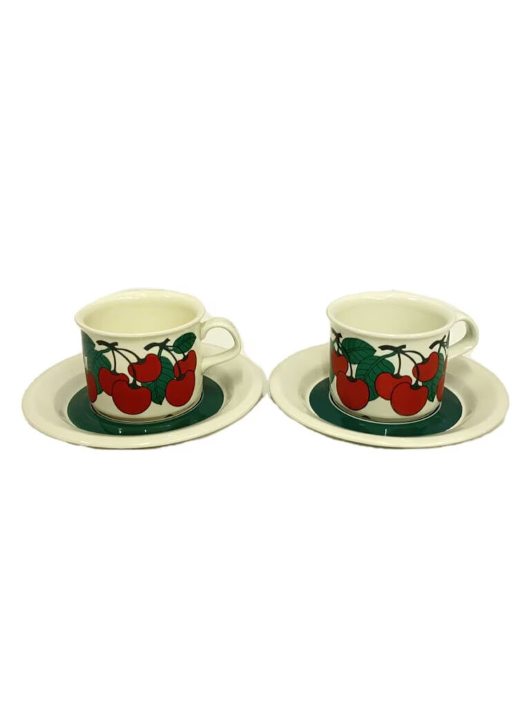 Read more about the article ARABIA Kirsikka Cup and Saucer 2-piece set white