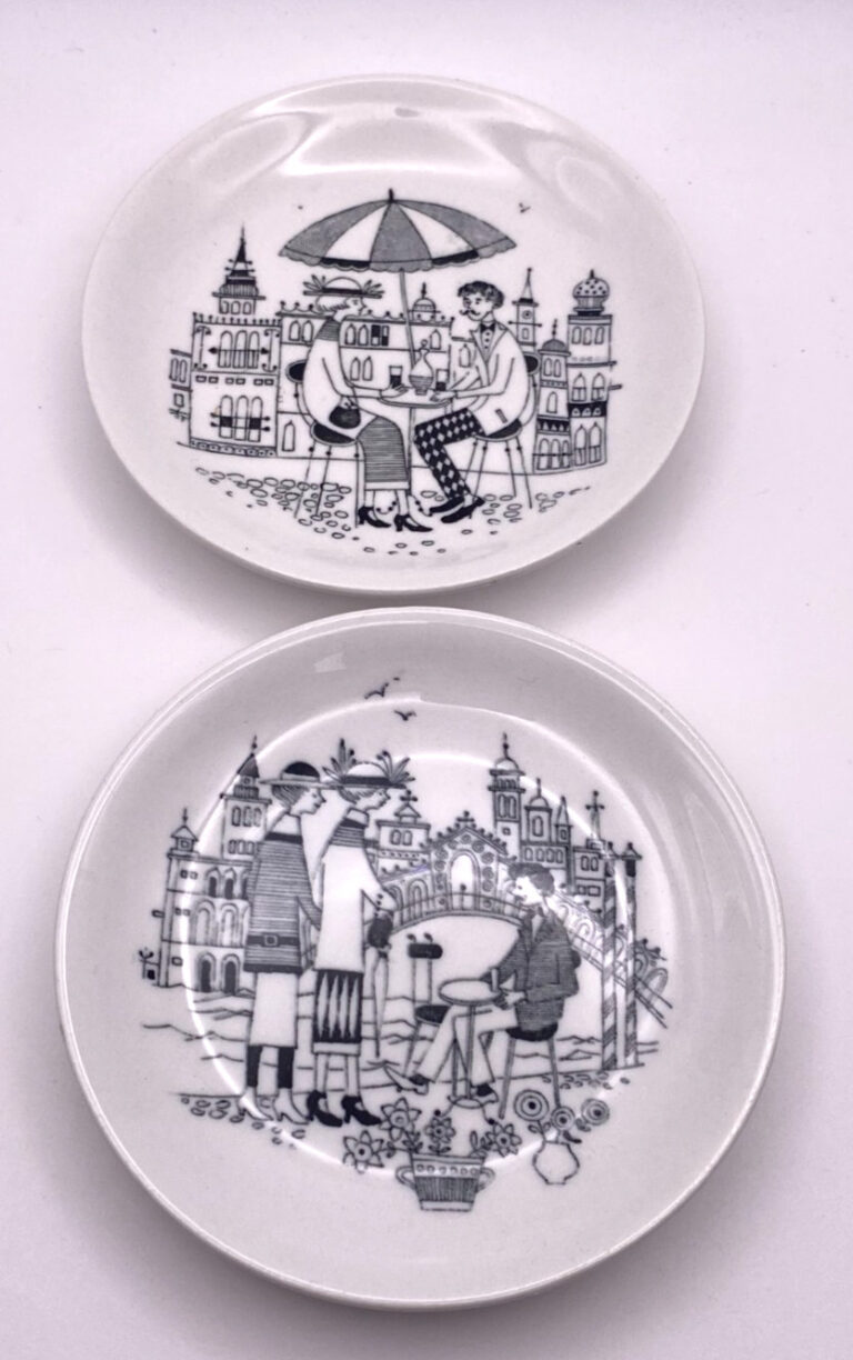 Read more about the article 2 EMILIA By Raija Uosikkinen Small Plates Arabia Made in Finland Black and White
