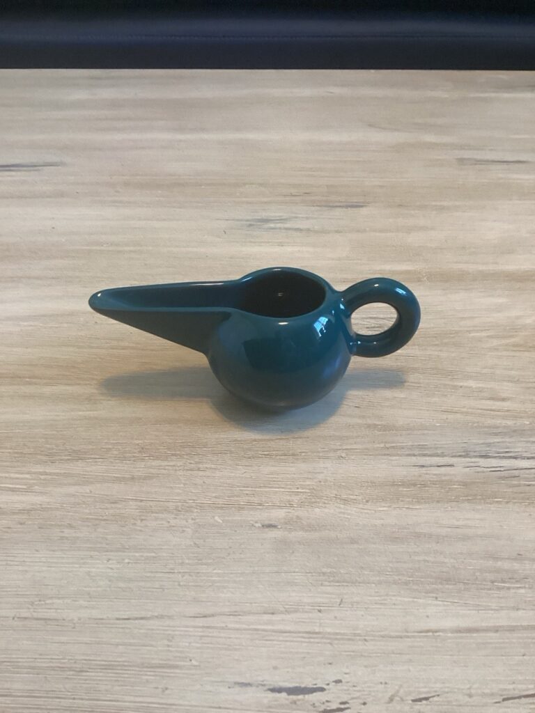 Read more about the article Arabia Of Finland Storybirds Creamer. By Kati Tuominen/Niittyla