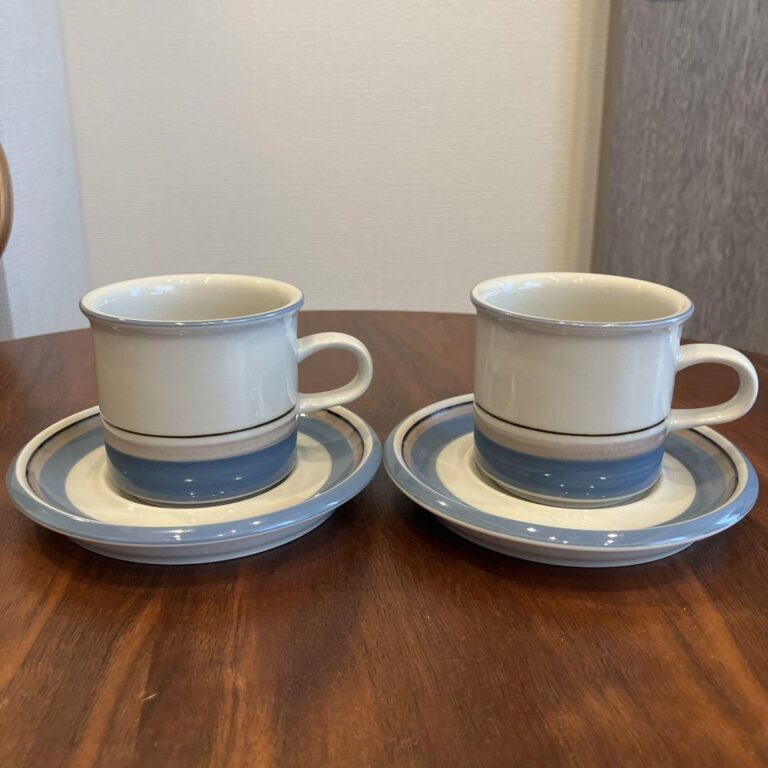 Read more about the article Arabia / Uhtua Demitasse Cup Set Of 2