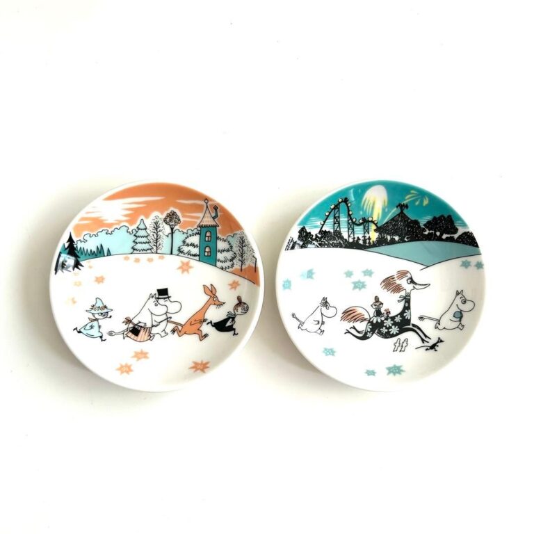 Read more about the article Moomin m23Y New ARABIA Arabia Valley Park Mini Plate Set 80th Anniversary