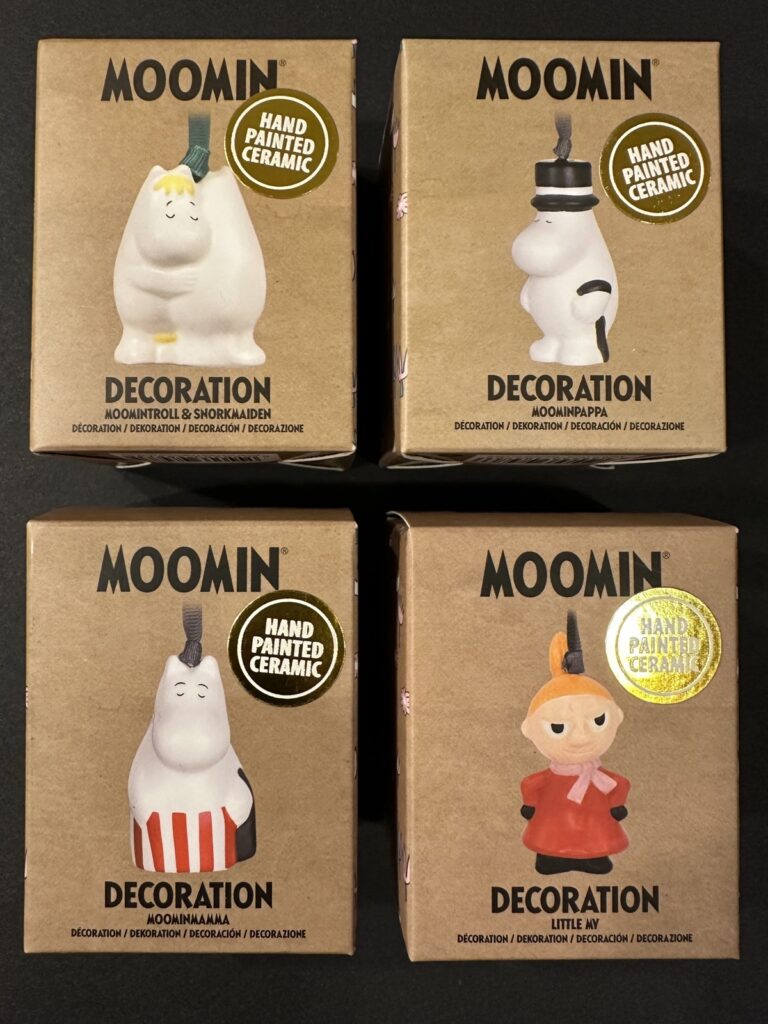 Read more about the article Lot 4 Moomin Hand Painted Ceramic Decorations Ornaments Little My Moominmamma