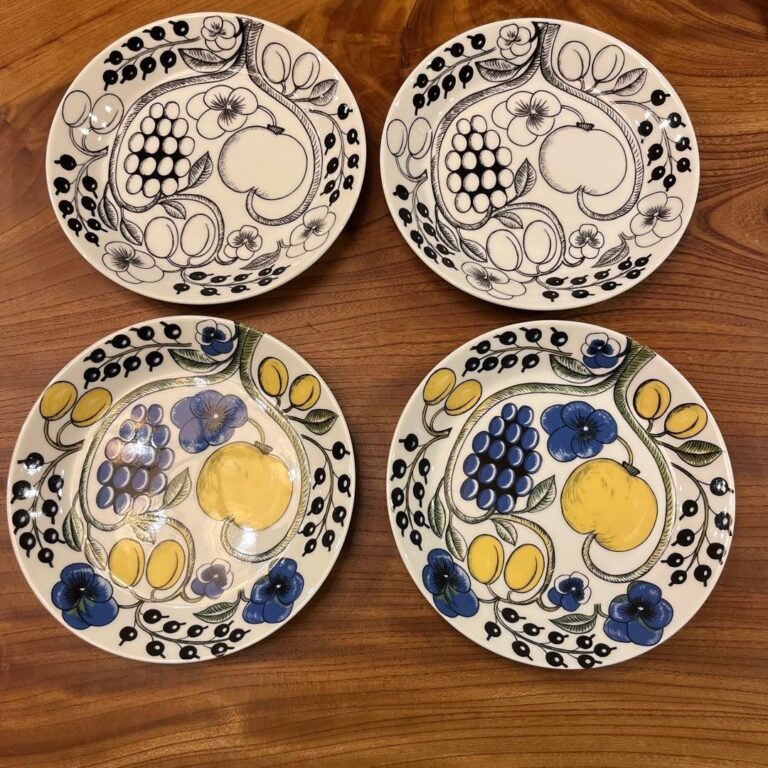 Read more about the article Arabia Paratiisi 21cm Plates Yellow and Black Set of 4 Ceramic Dinnerware