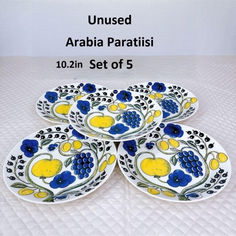 Read more about the article Unused Arabia Paratiisi Plates  10.2in (26cm)  Set of 5 From Japan