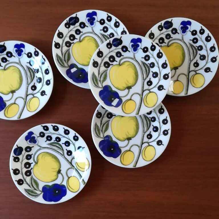 Read more about the article Arabia Paratiisi Yellow Mini Plate 14cm Set of 6 Dessert Side Plates
