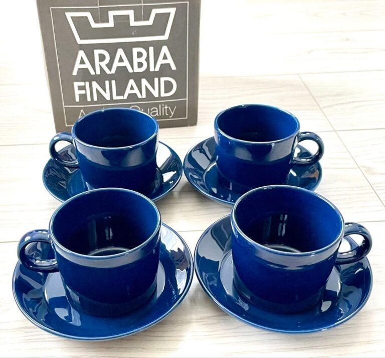 Read more about the article 【】ARABIA Teema CandS Cup and Saucer Old Logo Box Included
