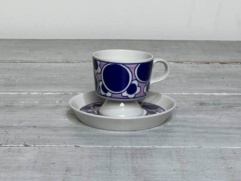 Read more about the article [1970s Vintage] Arabia ARABIA Stencil Paulina Flower/Circle Coffee Cup and Saucer