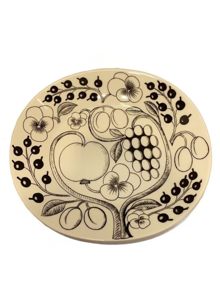 Read more about the article ARABIA plate 3 piece set white