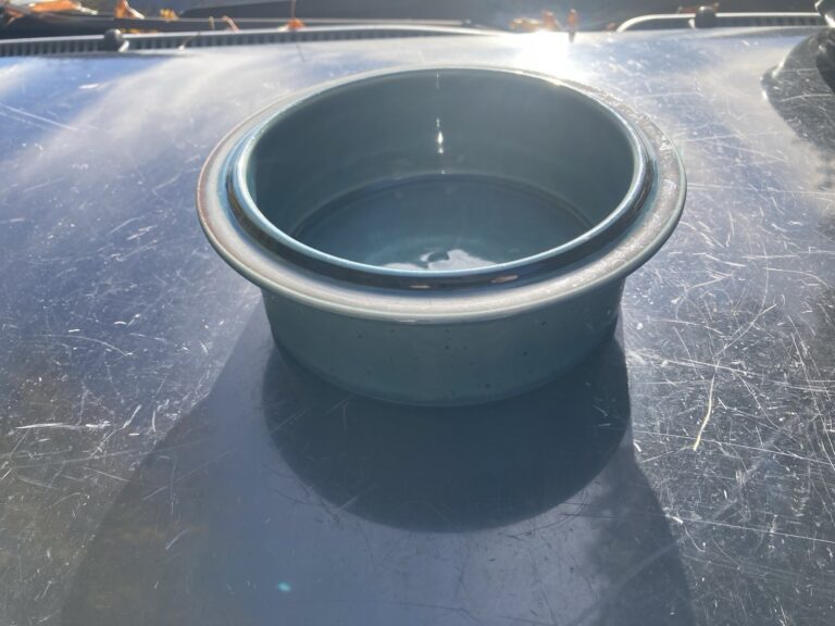 Read more about the article ARABIA OF FINLAND Meri Blue 7″ Serving Bowl Exc Cond.