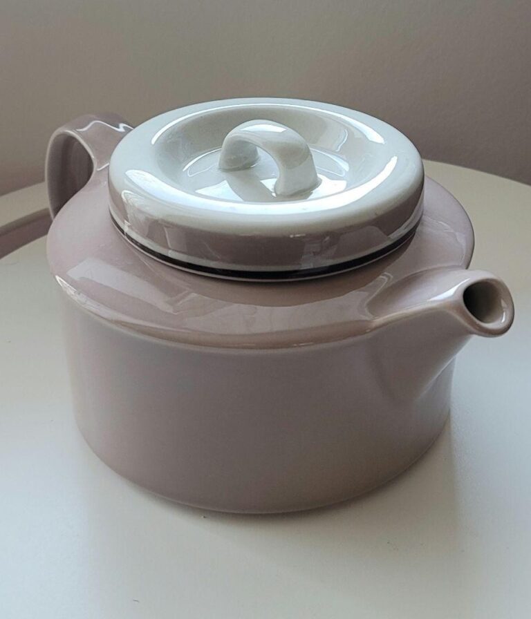 Read more about the article ARABIA/Koralli Coralli Teapot Teapot 1250ml