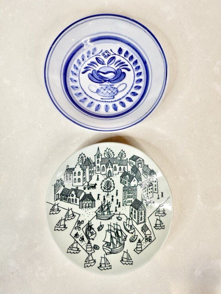 Read more about the article 2 Vtg Plates ARABIA BLUE ROSE and NYMOLLE FAIENCE Wall Art Finland Danish Mod MCM