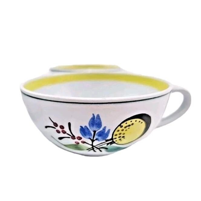 Read more about the article Arabia Finland Windflower Tea Cup Flat C Set of 4 MCM