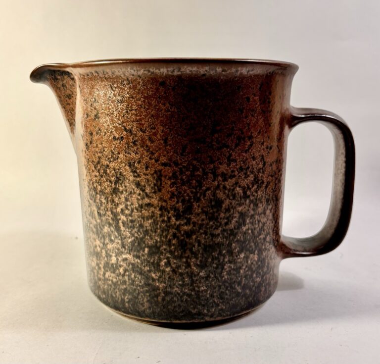 Read more about the article Arabia of Finland Ruska 32oz Pitcher 5″ x 5.5″ EUC