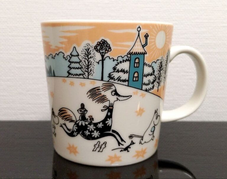 Read more about the article Moomin Valley Park Limited Edition Arabia Mug  Japan Exclusive  No Box