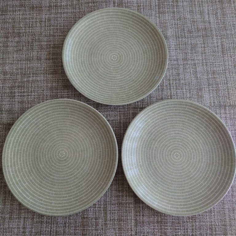 Read more about the article ARABIA 24h Avec Green Crown Logo 20cm Plate x 3 /Only USA DDP shipping