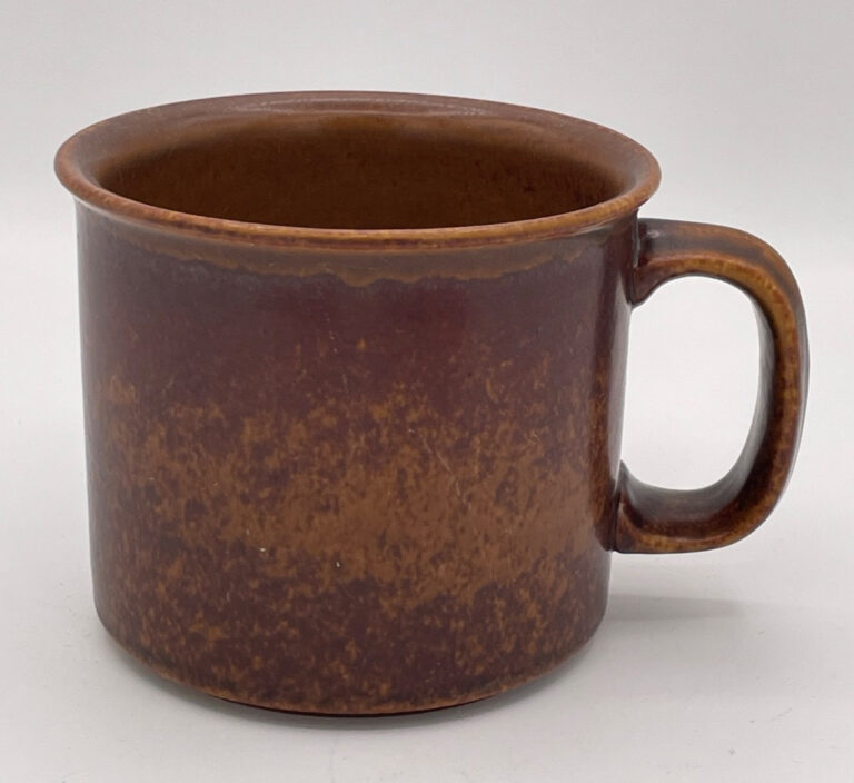 Read more about the article Arabia of Finland Ruska D Handle Beer Mug  Coffee  Tea  Soup – 1A