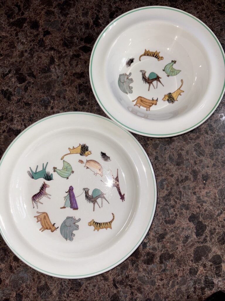 Read more about the article Arabia of Finland Dish Set Animal Parade Plate Bowl Anja Juurikkala~2 Pc Set