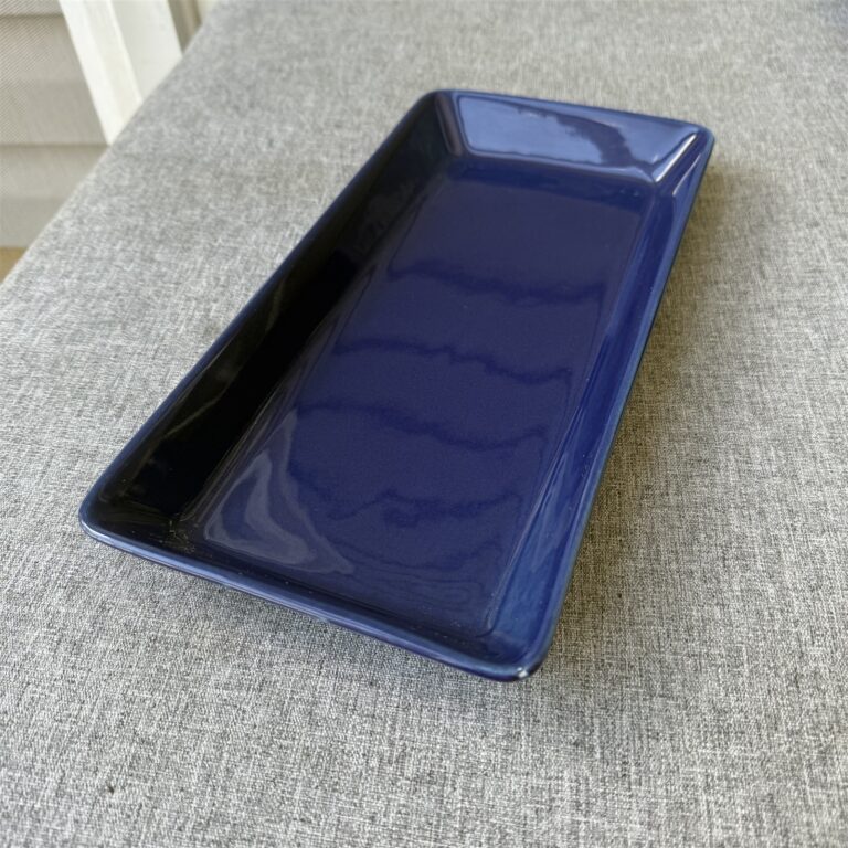 Read more about the article Vintage Arabia Finland Teema Rectangle Tray Plate Serving Platter 12″ Kilta