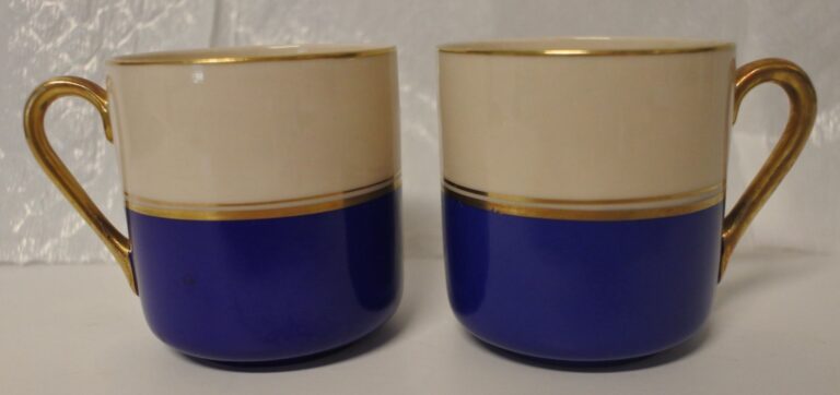 Read more about the article Arabia Soumi Finland Demitasse Espresso Replacement Cups Cobalt Blue  Lot of 2