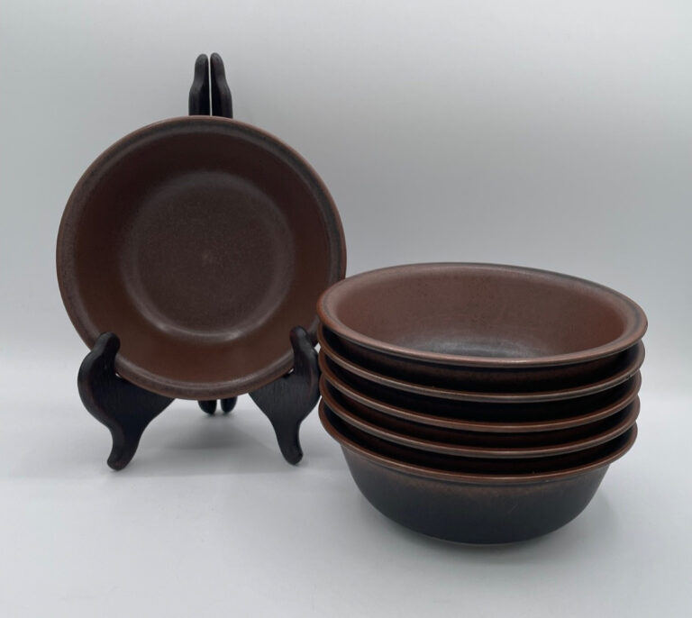 Read more about the article Finland Arabia Ruska Soup/Cereal Bowls Set of 6  6″ in Diameter