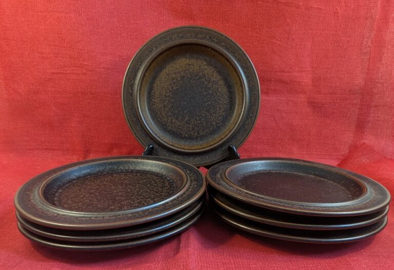 Read more about the article 7 Arabia of Finland Ruska Bread Butter Plates 6 1/4″