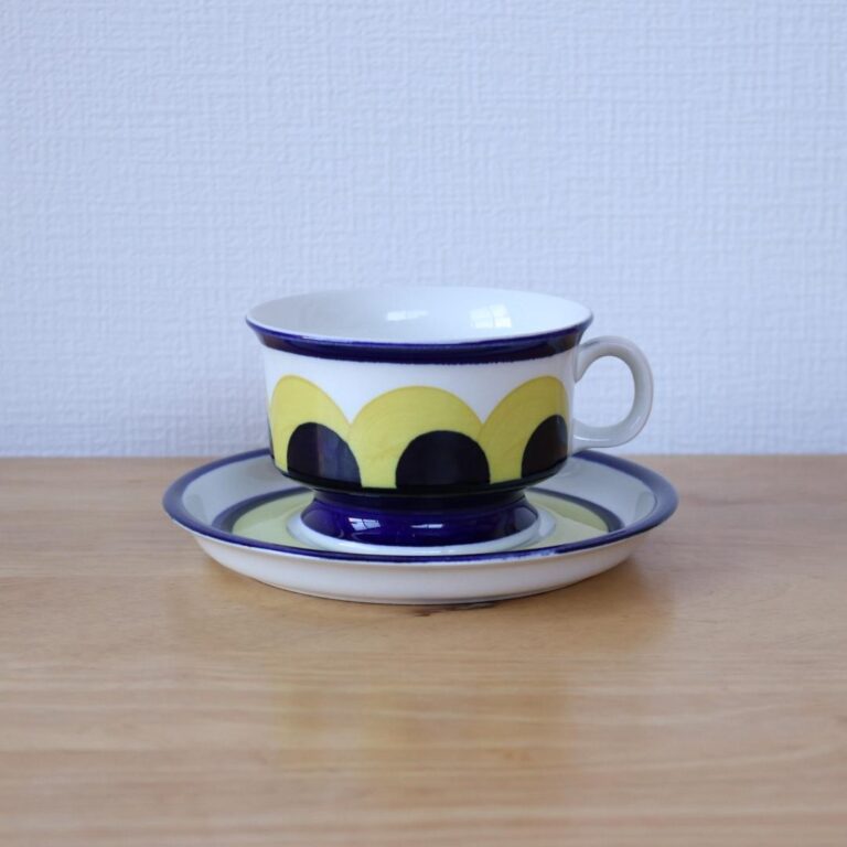 Read more about the article ARABIA Paju Tea Cup and Saucer 1 Customer Scandinavian Vintage