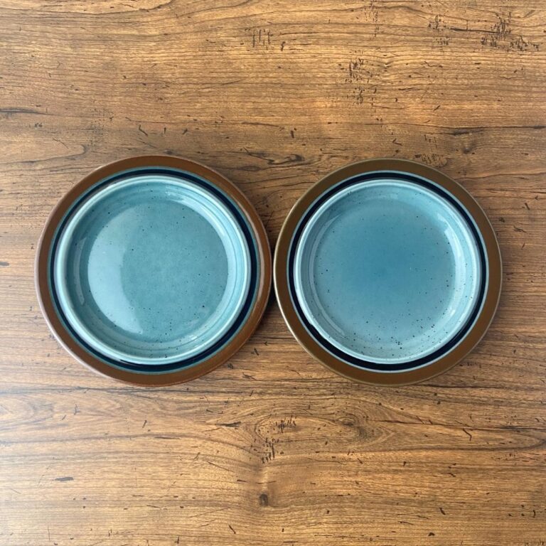 Read more about the article Good ARABIA Meri plate Φ17 2 small plates EF